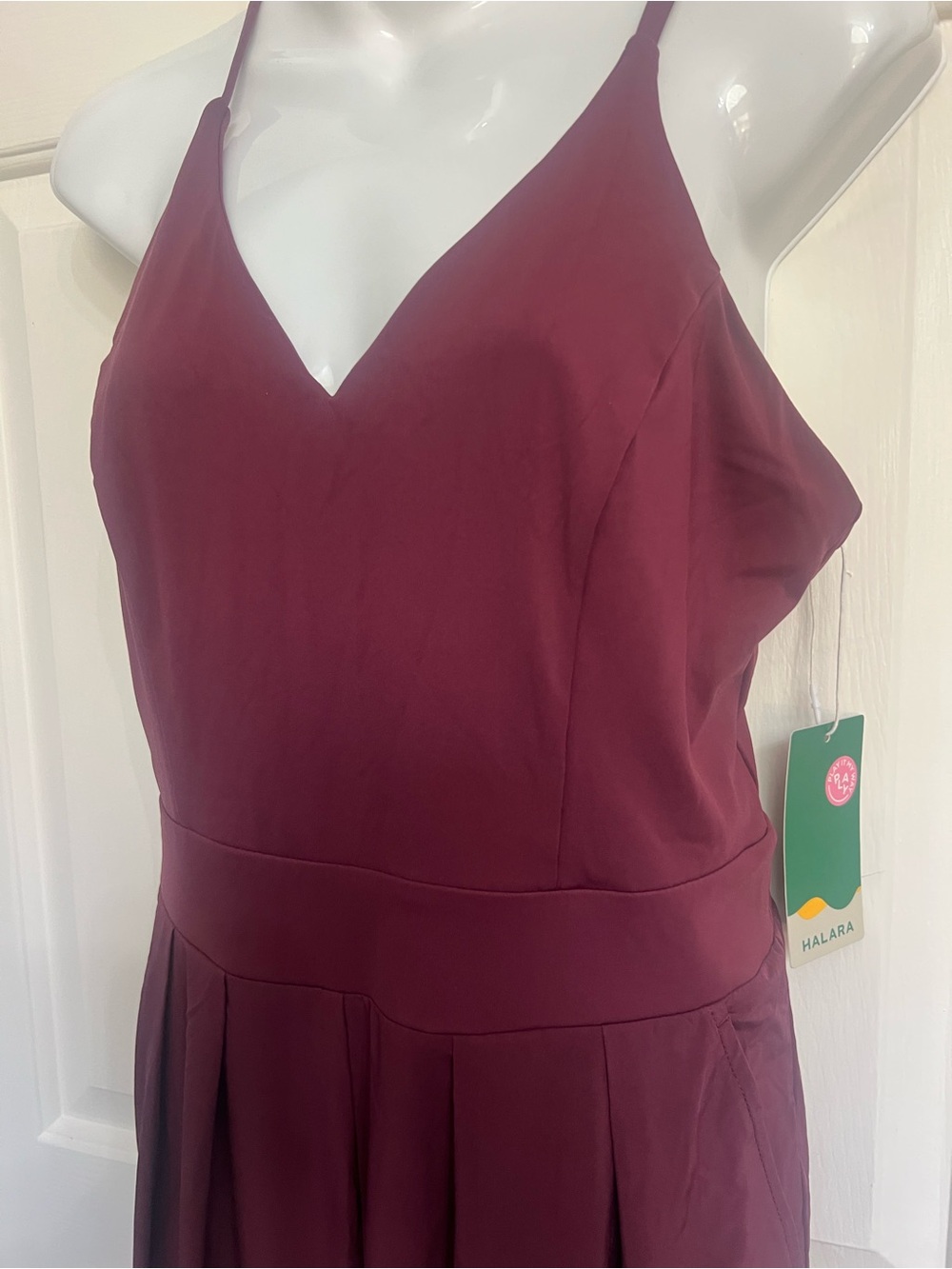 HALARA Women's Burgundy Romper/Jumpsuit Sz Medium Petite NWT - Picture 4 of 12
